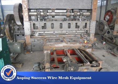 China Maschenlänge 0,5-8 mm Poliermaschine für ausgedehnte Metallbleche für rundes Loch fournisseur