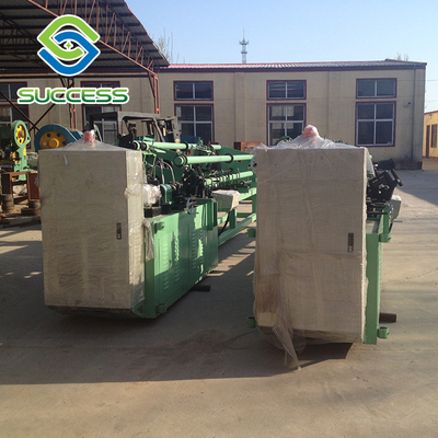 China Soem-/ODM-Service-Draht-Mesh Making Machine For-2m Breite fournisseur
