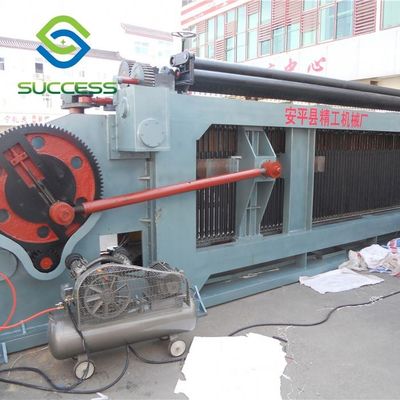 China Max. Breite 4300mm Gabionschachtelmaschine für langlebige und robuste Konstruktion fournisseur