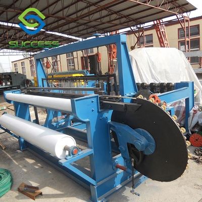 China Netzbreite 2300-4300 mm Krümmnetzmaschine 7.5kw Leistung fournisseur