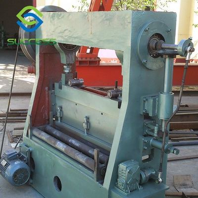 China PLC-gesteuerte Drahtmaschine / Drahtgeflechtmaschine für glatte und präzise Ergebnisse 1000 kg fournisseur